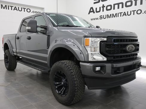Used 2022 Ford F250 XLT w/ Black Appearance Package AWD/4WD image 70
