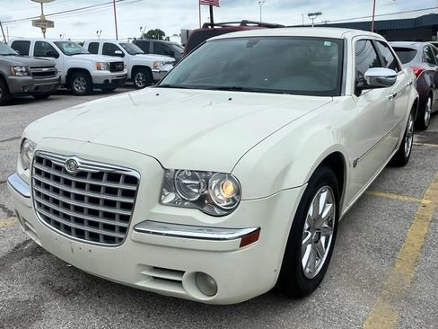 Used 2007 Chrysler 300 C RWD image 1