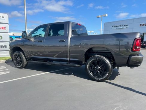 Used 2025 RAM 2500 Big Horn AWD/4WD image 23