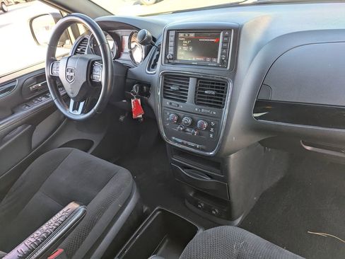 Used 2019 Dodge Grand Caravan SE image 33