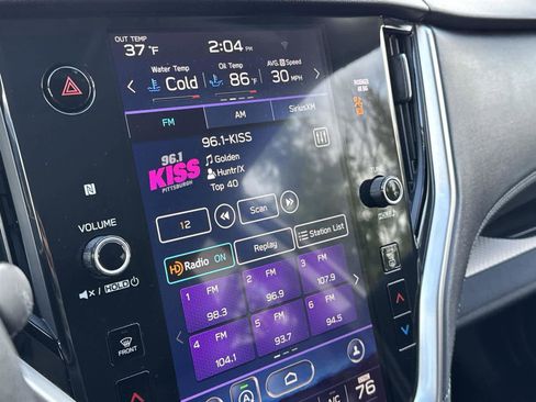 Used 2022 Subaru Outback Premium image 24