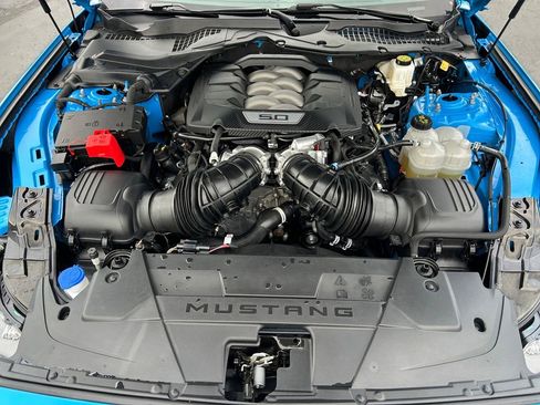 Used 2025 Ford Mustang GT RWD image 29