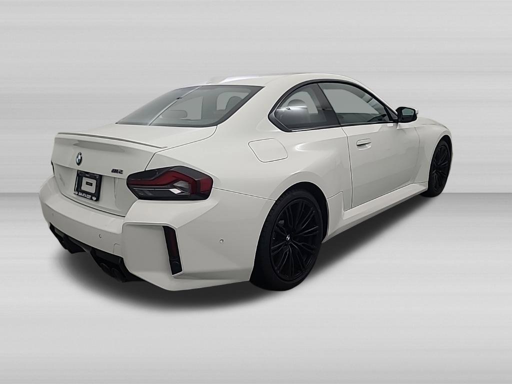 Used 2026 BMW M2 w/ Lighting Package RWD image 4