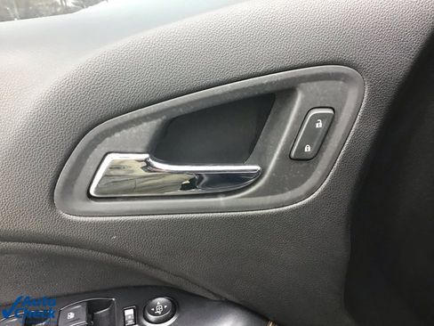 Used 2020 GMC Canyon Denali image 26