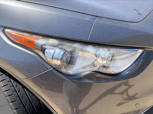 Used 2014 INFINITI QX70 AWD w/ Premium Package image 26