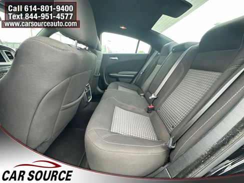 Used 2023 Dodge Charger SXT RWD image 13