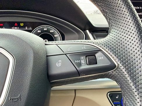 Used 2025 Audi Q5 2.0T Premium Plus image 39