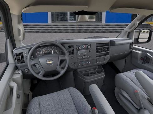 New 2025 Chevrolet Express 3500 w/ Power Convenience Package image 15