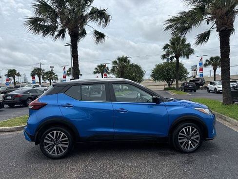 Used 2024 Nissan Kicks SV FWD image 5