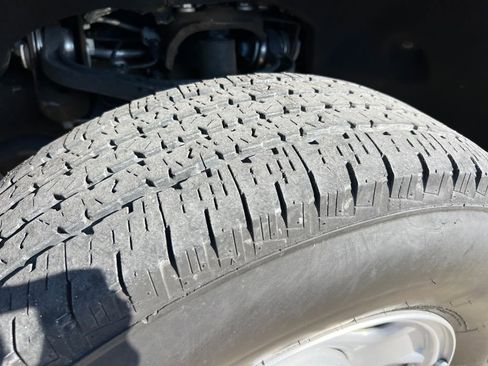 Certified 2024 GMC Sierra 2500 Pro image 30