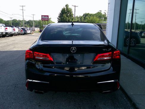 Used 2020 Acura TLX V6 w/ Technology Package FWD image 6