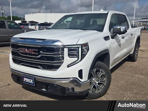 Used 2025 GMC Sierra 1500 SLT image 1