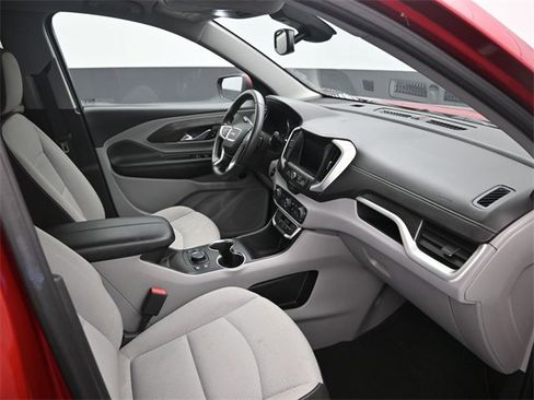 Used 2023 GMC Terrain SLE w/ Driver Convenience Package image 10
