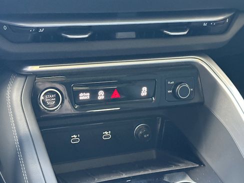 New 2025 Audi Q5 2.0T Premium Plus w/ Premium Plus image 18