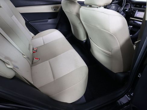 Used 2015 Toyota Corolla LE image 22