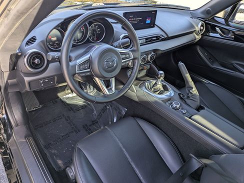 Used 2024 MAZDA MX-5 Miata Grand Touring image 9