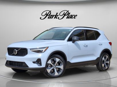 Used 2026 Volvo XC40 B5 Plus w/ Protection Package Premier