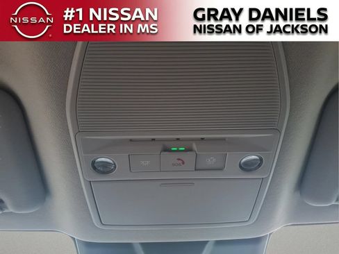 New 2026 Nissan Sentra SR w/ Floor Mat Package FWD image 21