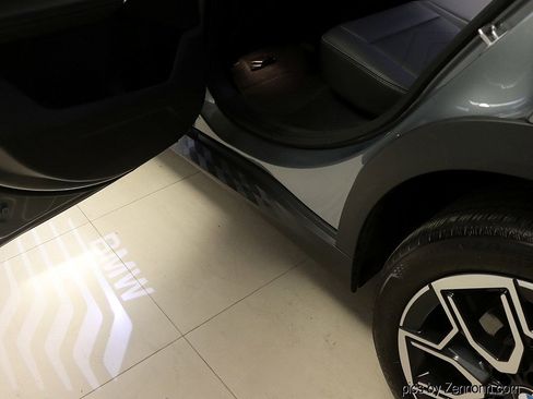 Certified 2025 BMW X2 xDrive28i image 29