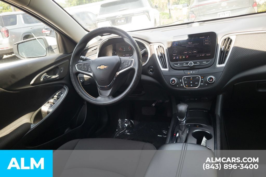 Used 2024 Chevrolet Malibu LT FWD image 20