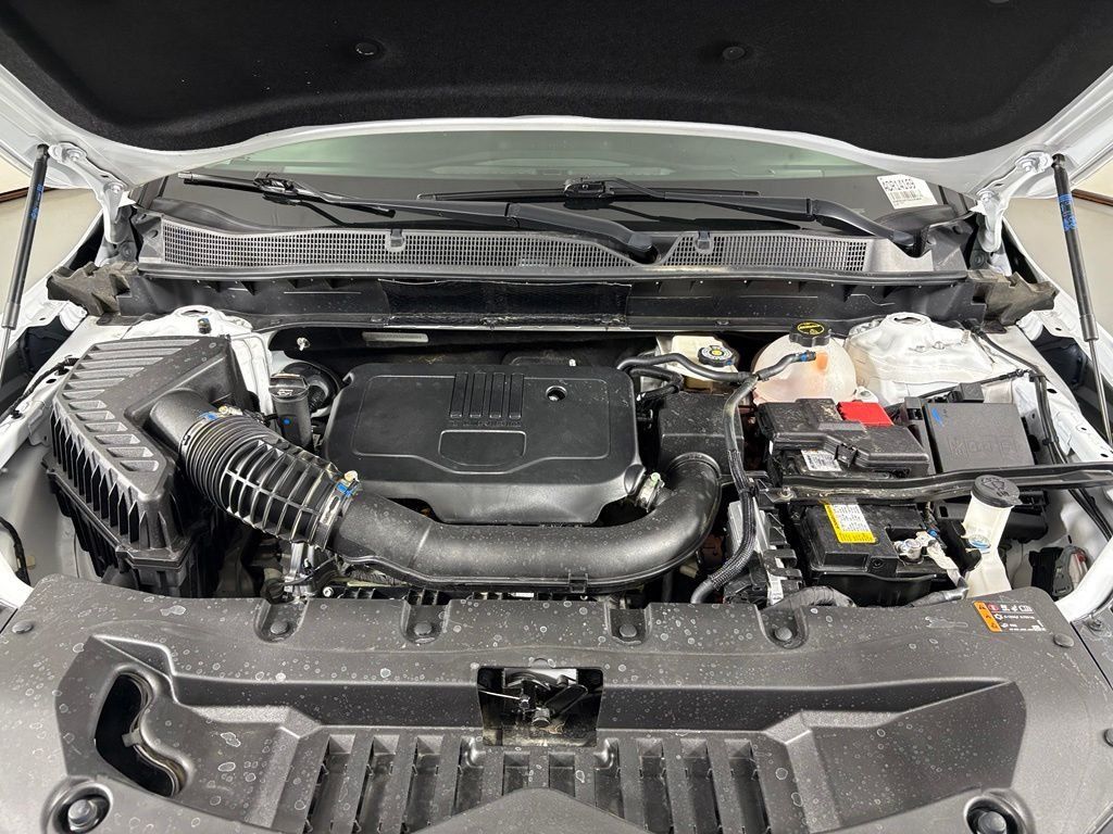 Used 2025 Chevrolet Blazer LT FWD image 39