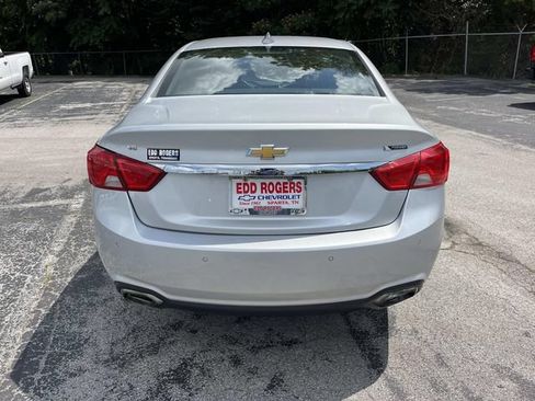 Used 2018 Chevrolet Impala Premier FWD image 4