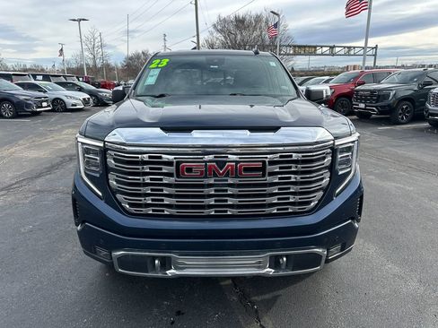 Used 2023 GMC Sierra 1500 Denali w/ Denali Reserve Package image 3