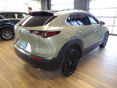 Used 2025 MAZDA CX-30 Carbon image 6