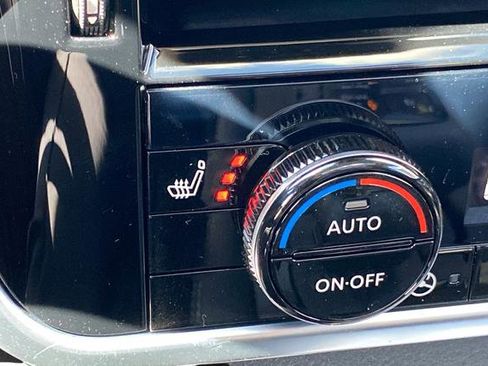 New 2026 Nissan Rogue Platinum image 33