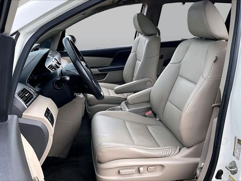Used 2014 Honda Odyssey EX-L image 8