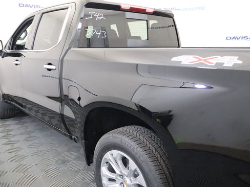 New 2026 Chevrolet Silverado 1500 LTZ w/ LTZ Convenience Package II AWD/4WD image 11