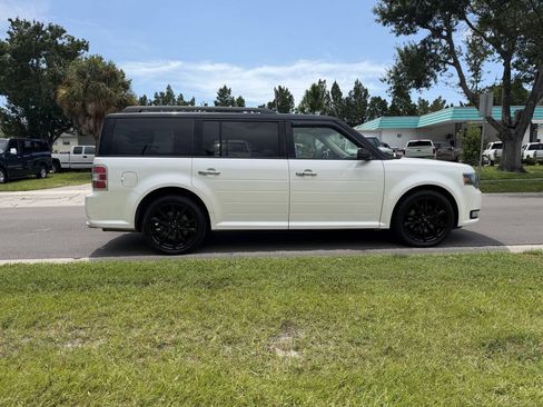 Used 2019 Ford Flex SEL w/ Equipment Group 202A AWD/4WD image 7