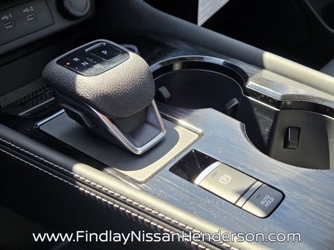 New 2026 Nissan Rogue Platinum AWD/4WD image 15