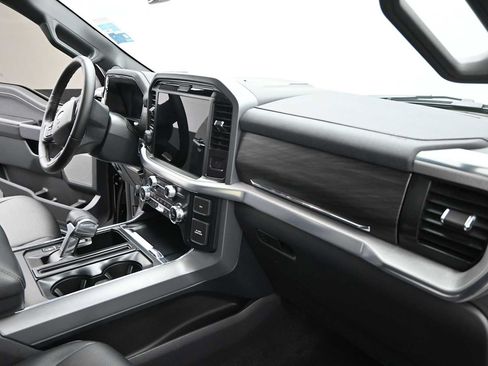 Used 2025 Ford F150 Lariat w/ Equipment Group 501A Mid AWD/4WD image 23