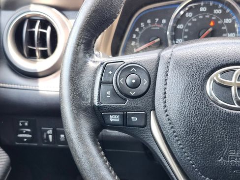 Used 2013 Toyota RAV4 Limited AWD/4WD image 29