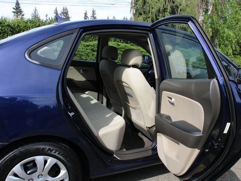 Used 2009 Hyundai Elantra GLS w/ Popular Equipment Pkg 2 FWD image 6