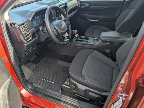 Used 2024 Ford Ranger XLT w/ Technology Package image 9