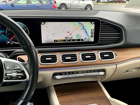Used 2022 Mercedes-Benz GLE 350 image 11