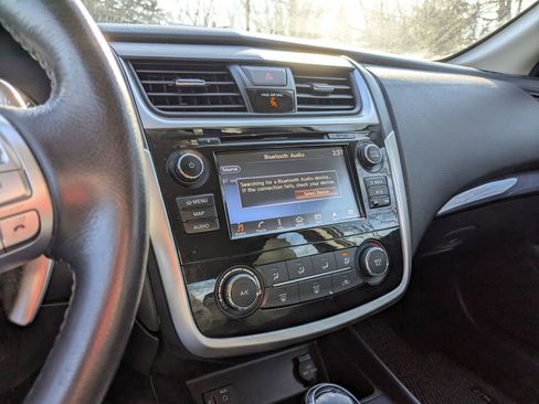 Used 2018 Nissan Altima 2.5 SR w/ SR Special Edition image 22