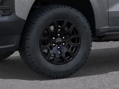 New 2026 Chevrolet Colorado W/T w/ WT Custom Package RWD image 9