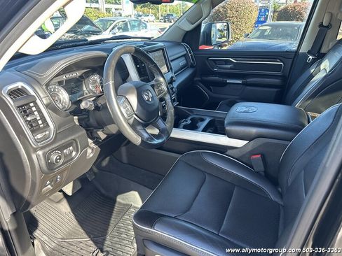 Used 2019 RAM 1500 Laramie image 12