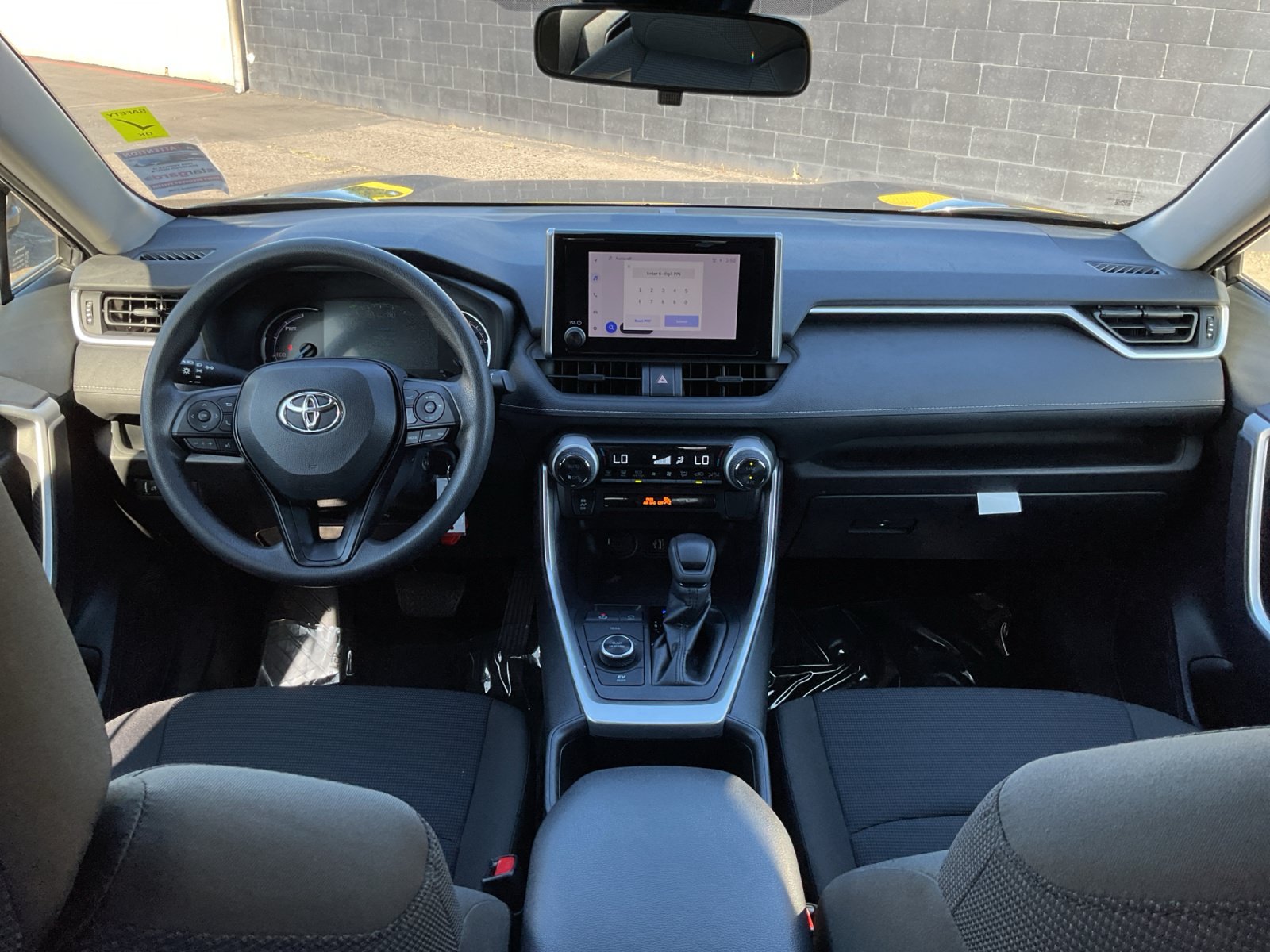 Used 2025 Toyota RAV4 LE AWD/4WD image 17
