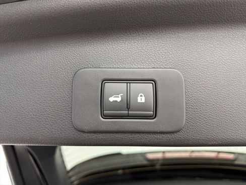 New 2026 Nissan Murano Platinum image 16