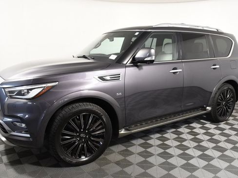 Used 2019 INFINITI QX80 4WD image 2