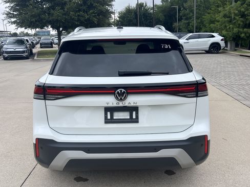 Certified 2026 Volkswagen Tiguan S FWD image 8