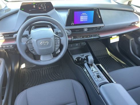 New 2026 Toyota Prius Plug-In Hybrid FWD image 19