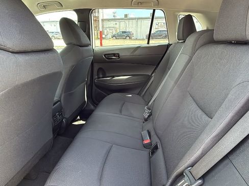 Used 2024 Toyota Corolla Cross LE AWD/4WD image 15
