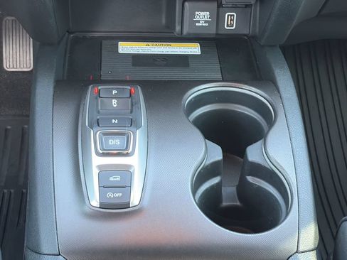 Used 2023 Honda Passport TrailSport image 16