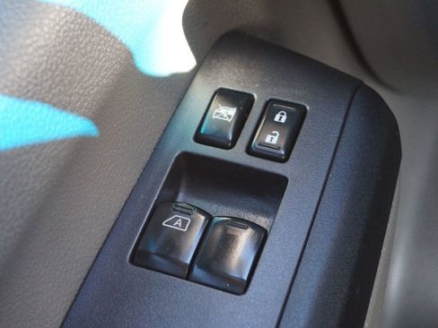 Used 2019 Nissan NV 2500 SV w/ Navigation Package image 24