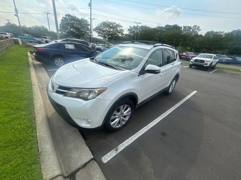 Used 2014 Toyota RAV4 Limited AWD/4WD image 12